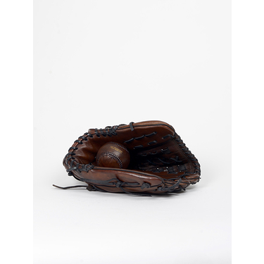 Leather baseball glove 1920